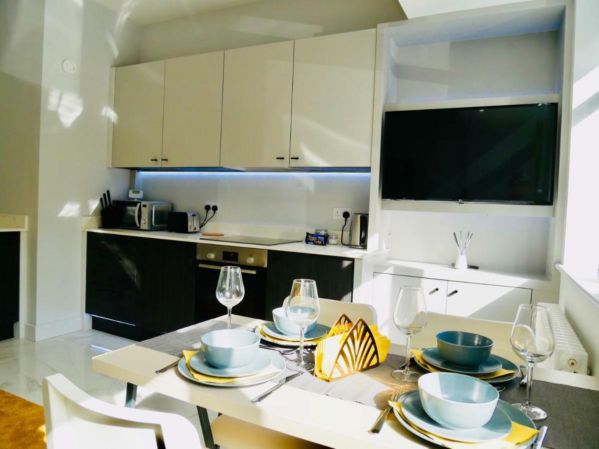 Luxury 3 Bedroom Apartment Near Bournemouth Beach & Poole Экстерьер фото